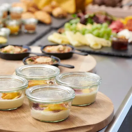 Guestapart Apartmanhotel 4*